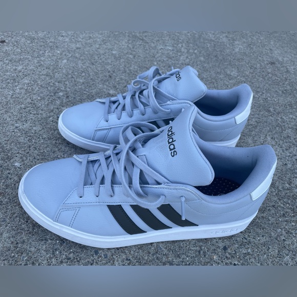 Adidas Men’s Grand Court 2.0 - size 11.5 - Picture 3 of 8